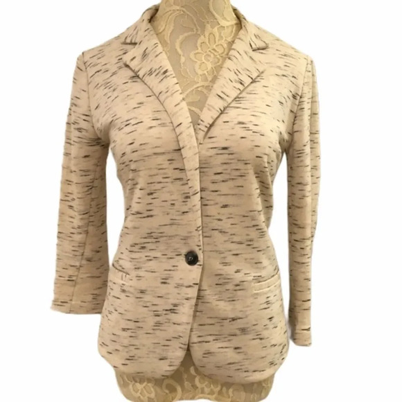 Cartonnier Jackets & Blazers - Anthropologie Cartonnier Cream Blazer w/ Flounce